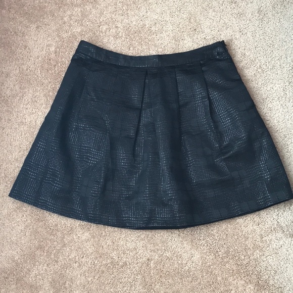 Tommy Hilfiger Dresses & Skirts - Tommy Hilfiger Shimmer Skirt